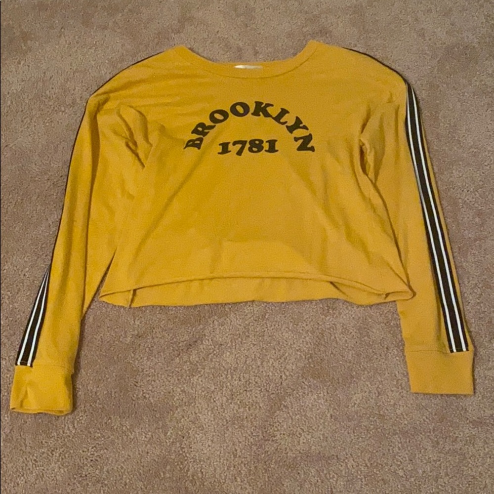 “Brooklyn 1781” striped long sleeve yellow shirt